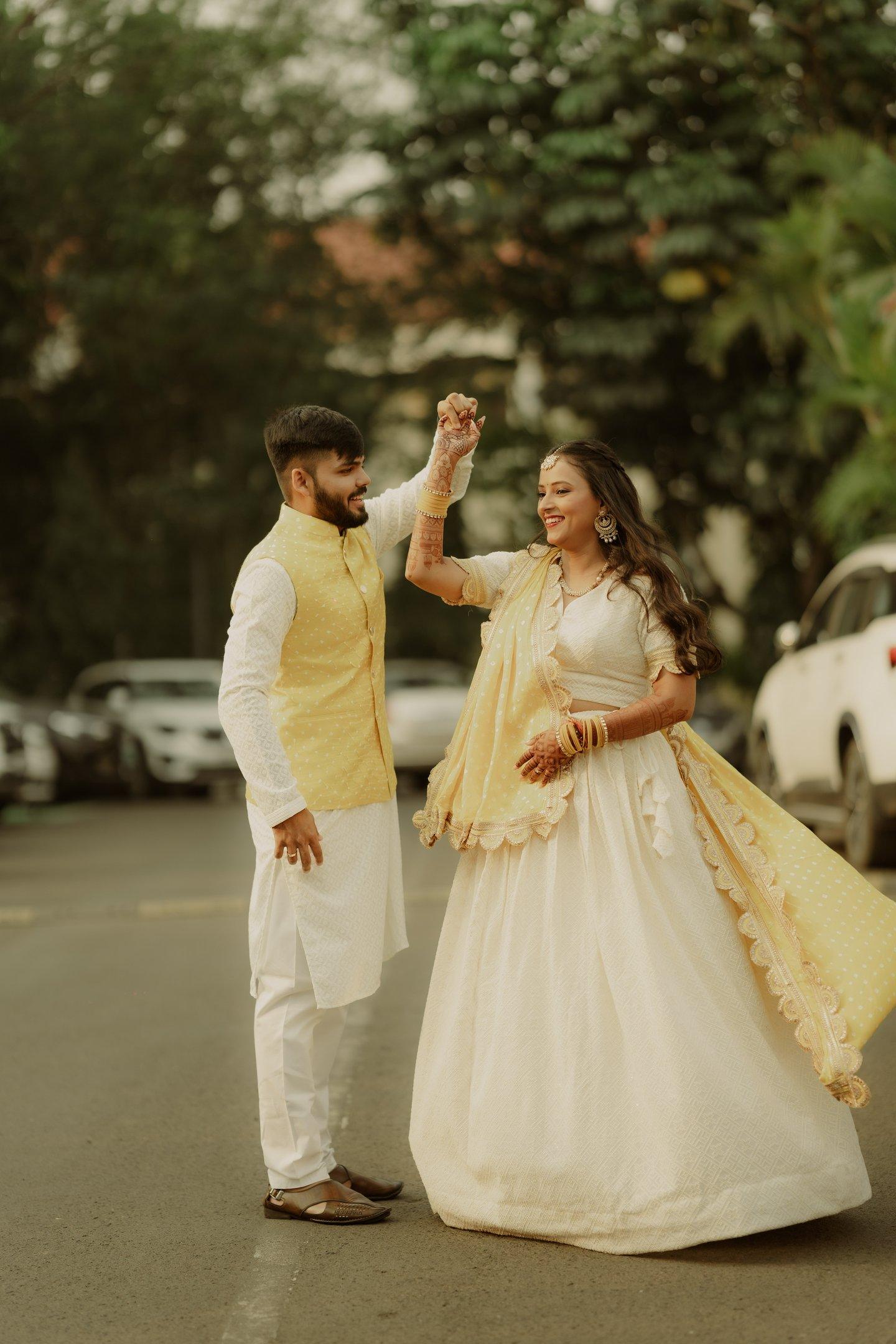 Anika And Kunal Enjoy Wedding Movement Capture